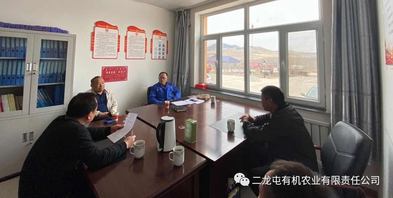 订单种谷保增收 产业扶贫建基地(图2)